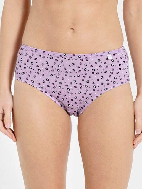 Jockey Hipster Light Printed Pack Of 3 - 1406 - Color may vary Jockey Hipster Light Printed Pack Of 3 - 1406 - Color may vary