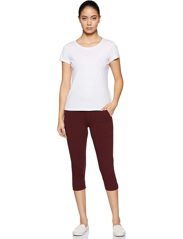 Vanheusen Women's Athleisure Regular Fit Sports Capri Pant with