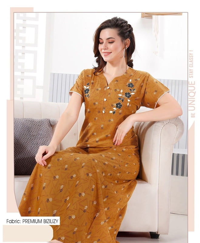 Minelli Full Length Pleat Bizzy Lizzy Cotton Nightdress - 8452B Minelli Full Length Pleat Bizzy Lizzy Cotton Nightdress - 8452B